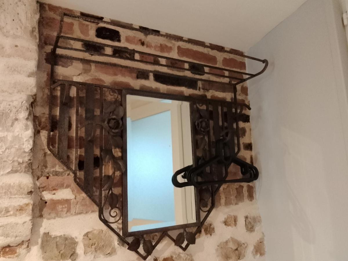 Appartamento La Tourterelle La Rivière-Saint-Sauveur Esterno foto