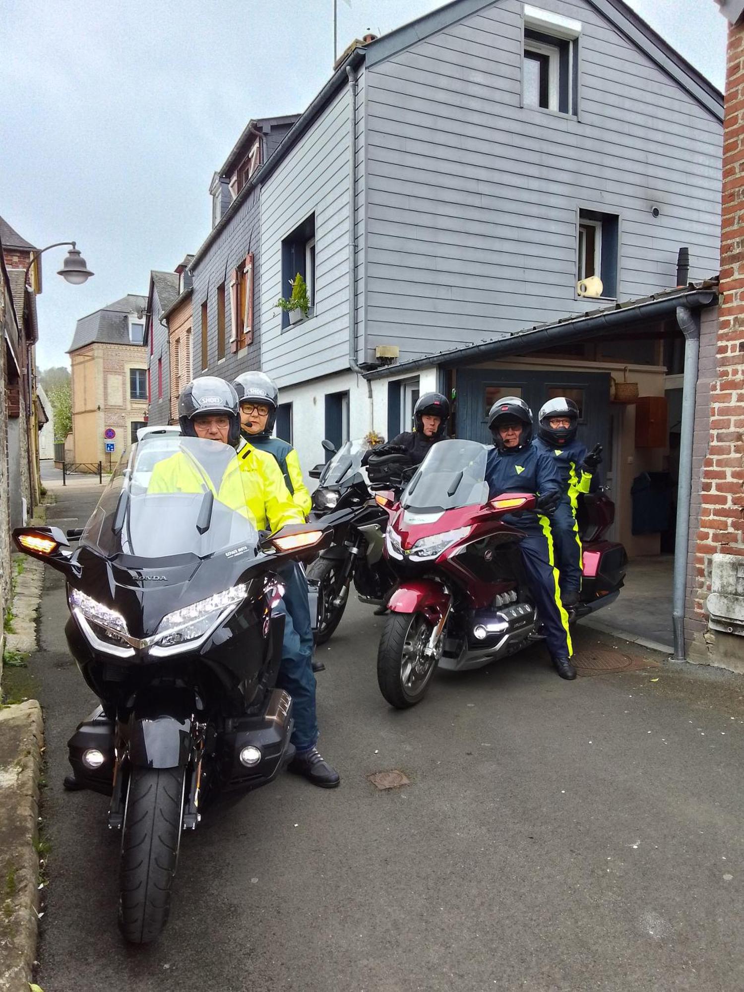 Appartamento La Tourterelle La Rivière-Saint-Sauveur Esterno foto